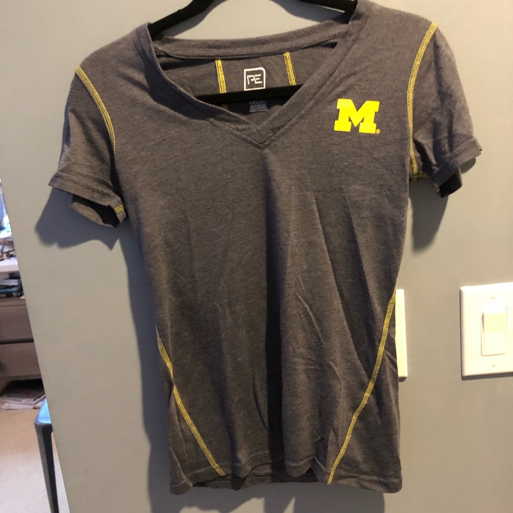 Pro Edge university of Michigan shirt - Picture 2 of 2